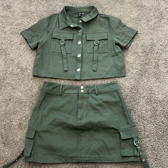 Windsor Cargo skirt 2 piece set - Picture 1 of 7